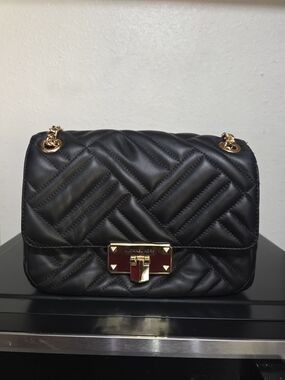 Michael Kors Peyton Leather medium shoulder bag